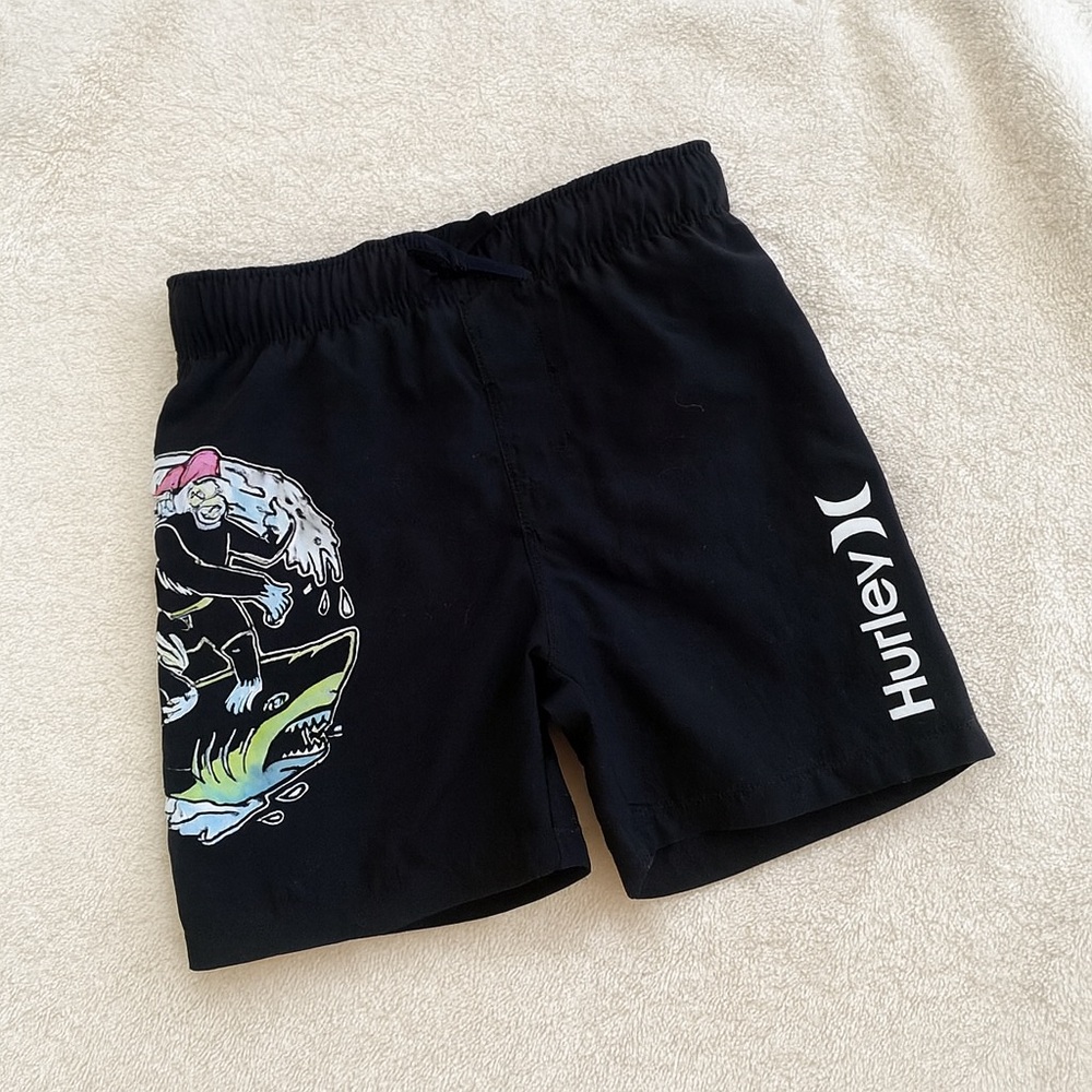 Hurley 3T boys swim trunks in black